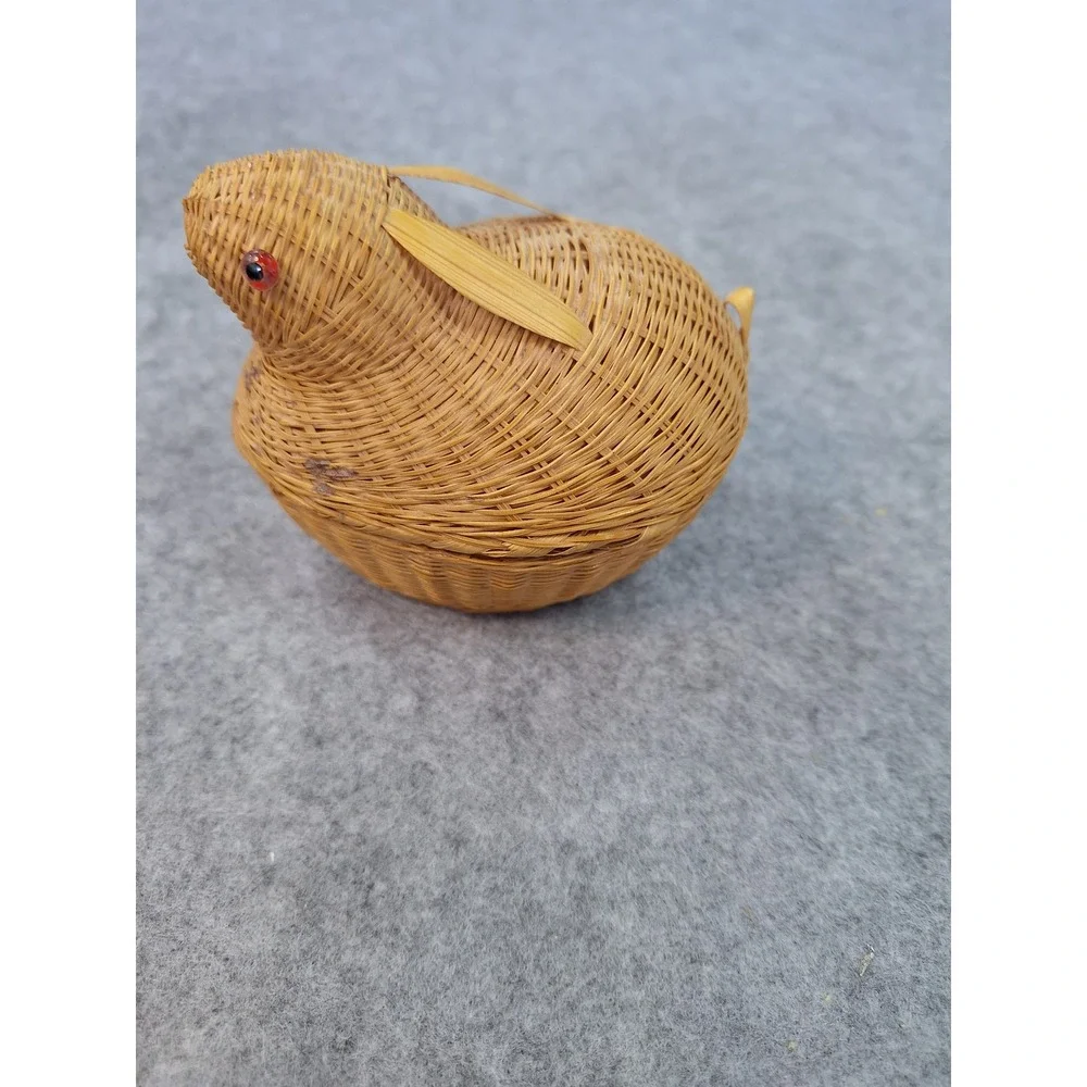 Vintage Woven Wicker Bunny Rabbit Trinket Basket Red Eyes Easter Decor Small